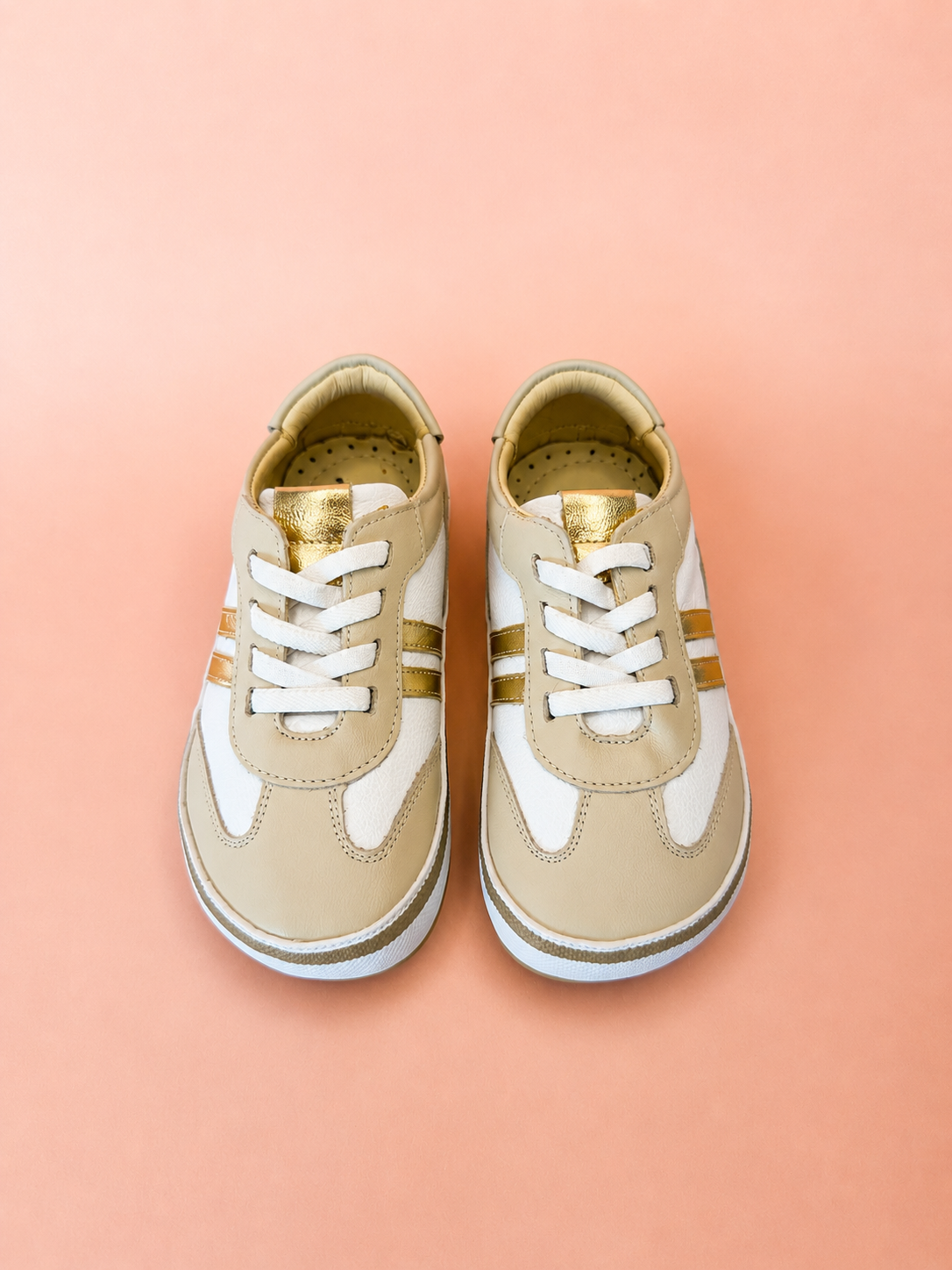 Tênis Infantil Jade em Couro – Branco, Off White e Ouro Velho