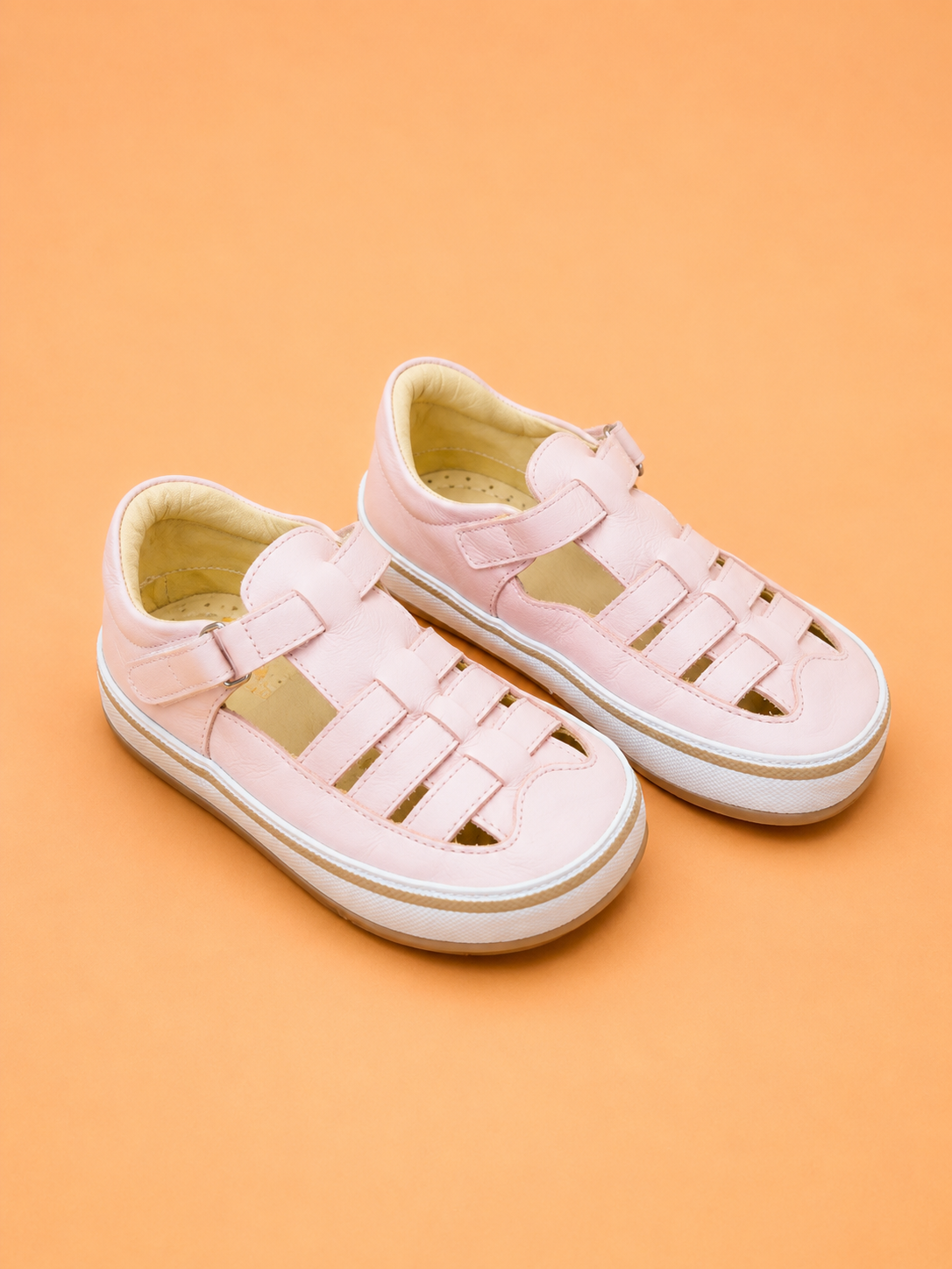 Sandália Infantil Catarina em Couro – Rosa Claro